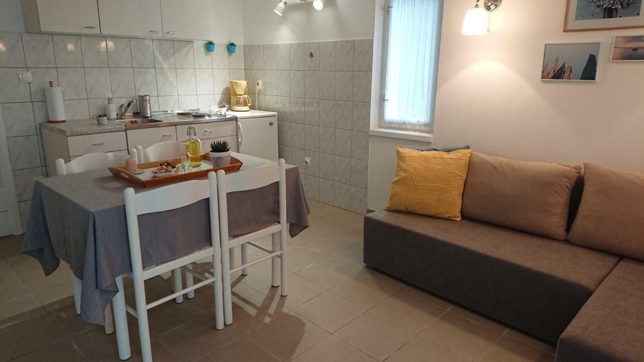 Apartman Kursar 斯里马 外观 照片